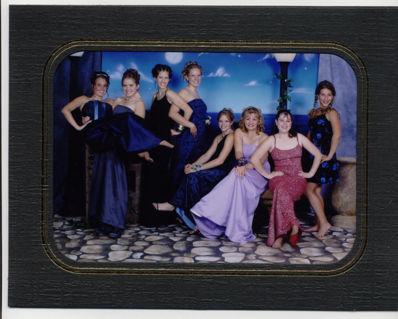 homecomingcheergroup.jpg